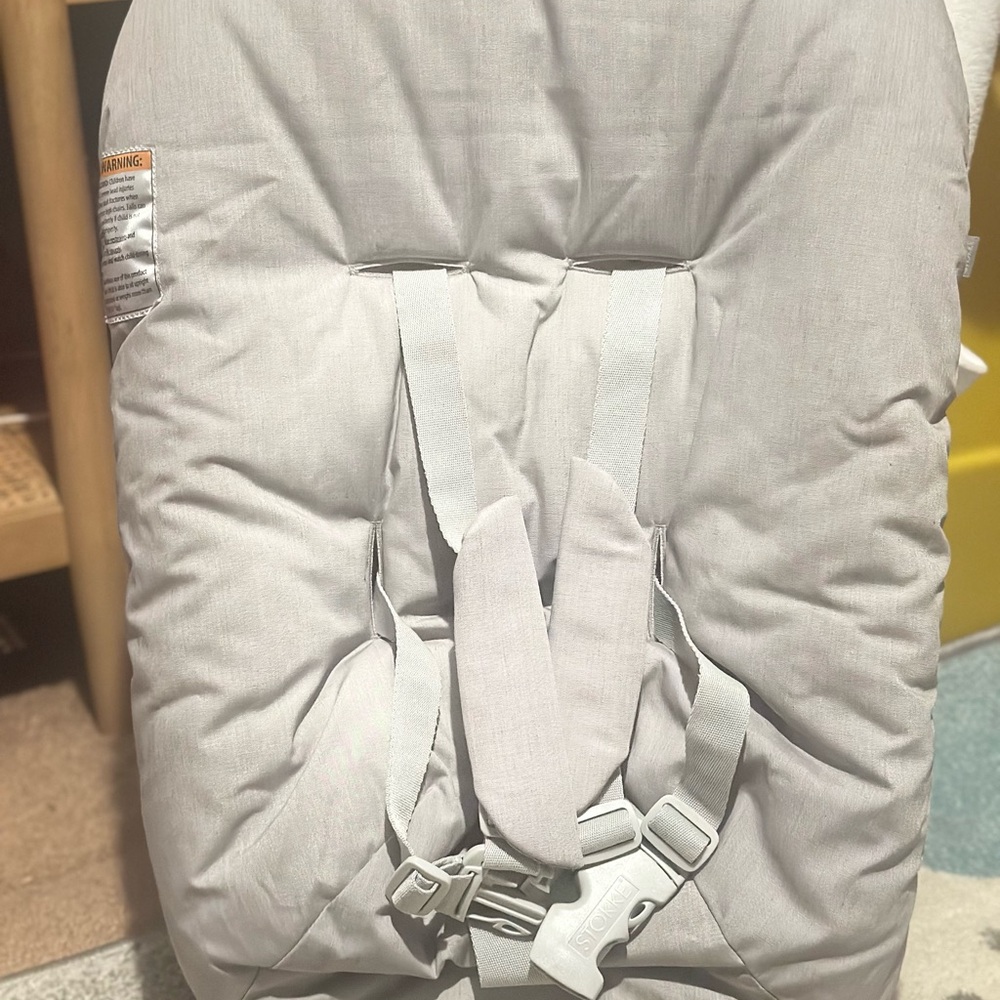 Stokke Tripp Trapp Newborn Seat Gray